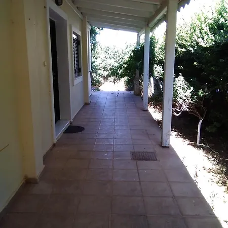 Oasis Maisonette Holiday home